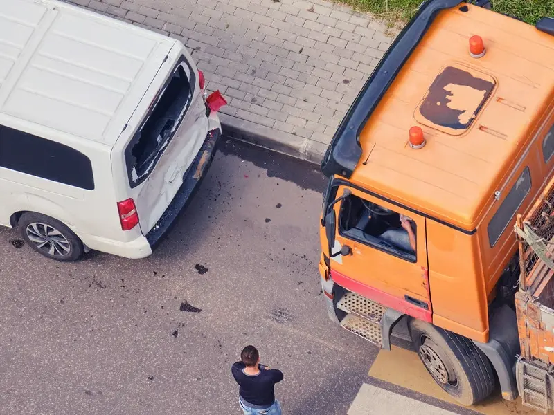 Gilbert AZ car accident legal advice for left turn crash near Freestone Park roadway